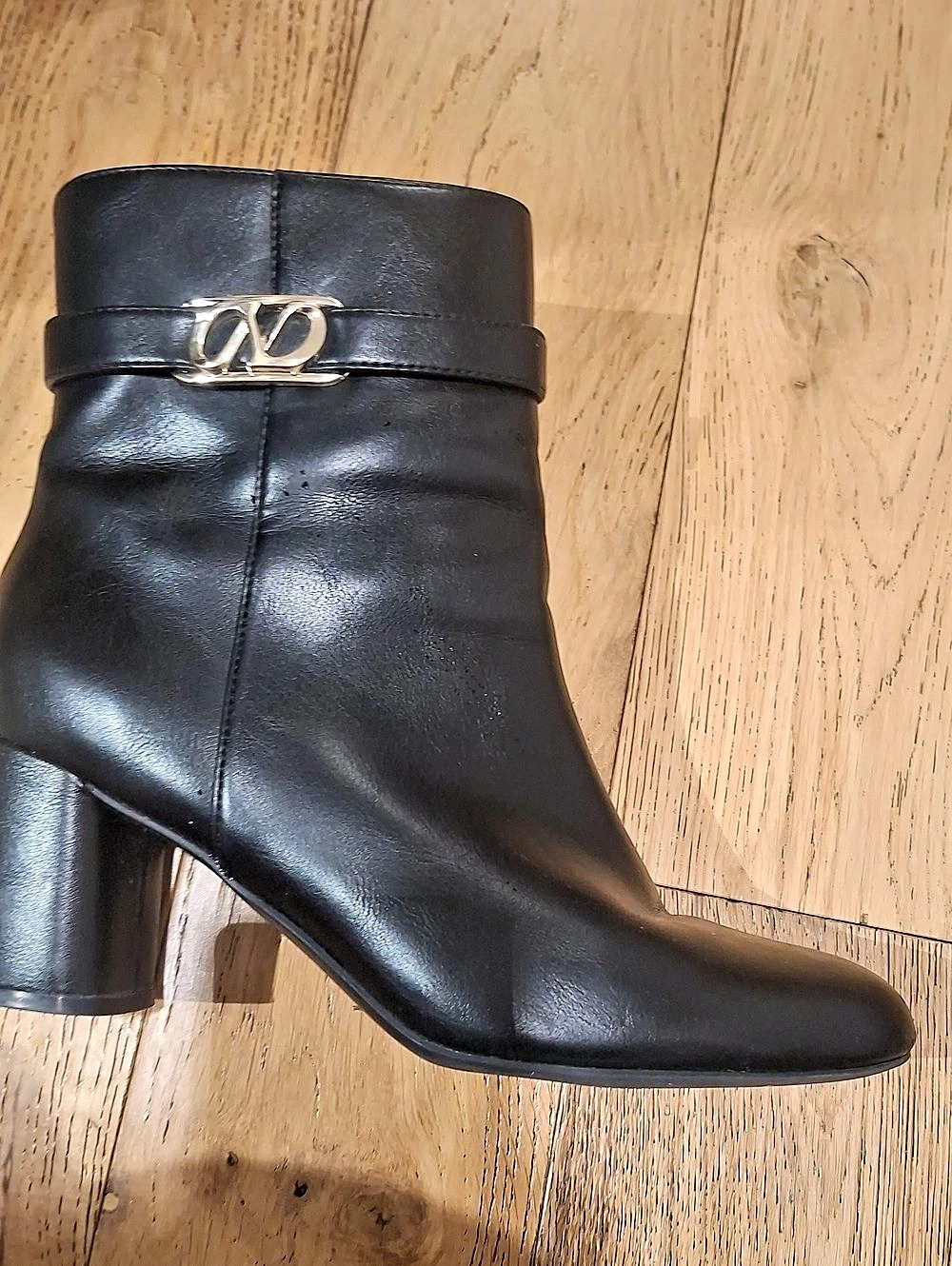 Naturalizer Heeled Ankle Boots in Black US 11